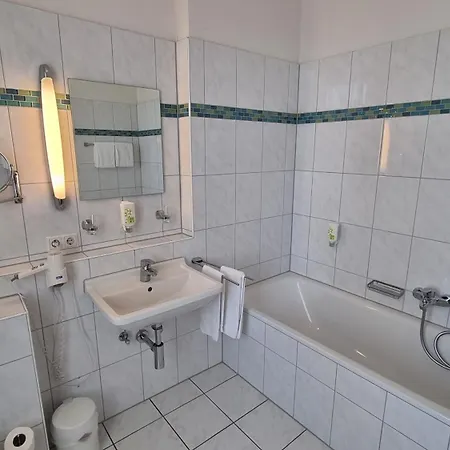 Hotel Seehotel Hubertus 4*
