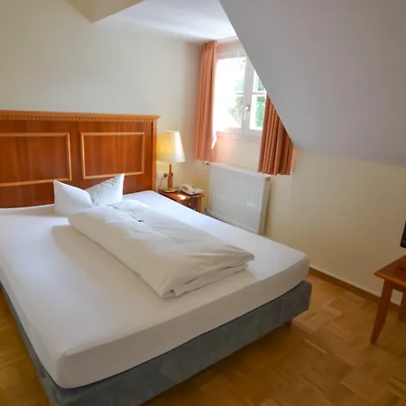 Seehotel Hubertus 4* Шлухзее