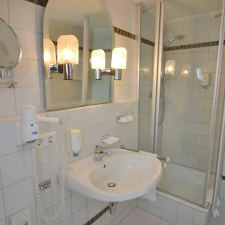 Seehotel Hubertus 호텔 4*