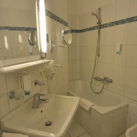 Отель Seehotel Hubertus
