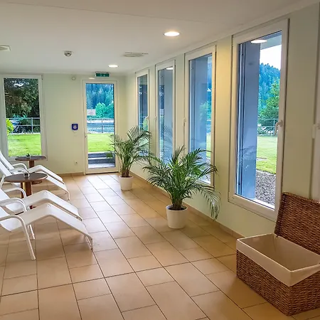 Отель Seehotel Hubertus Шлухзее